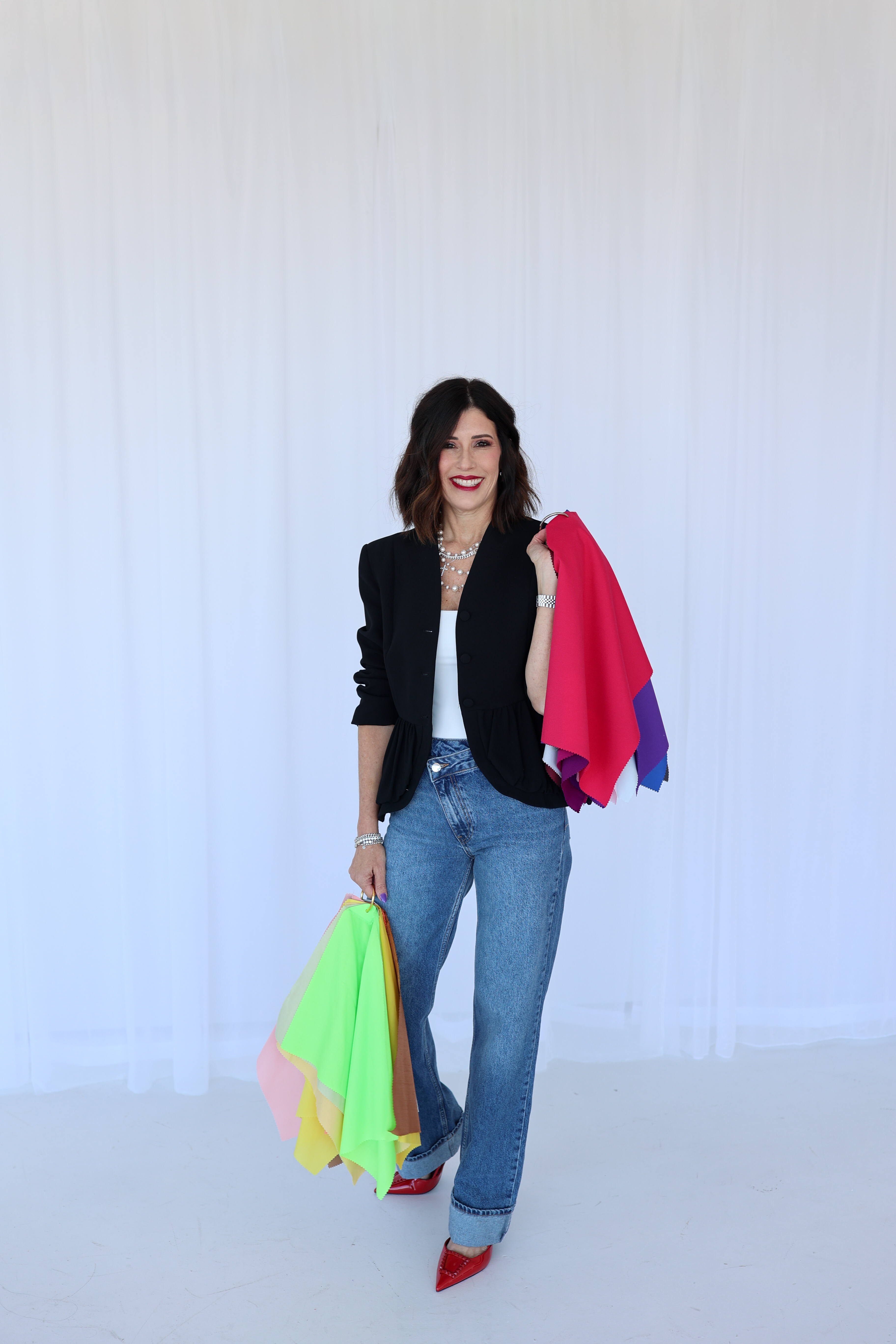 Amber, Couture in Color